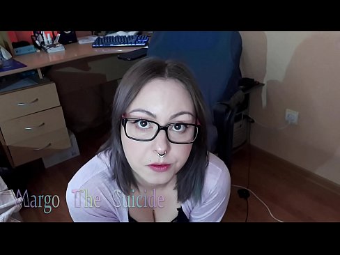 ❤️ شیشے والی سیکسی لڑکی کیمرہ پر دل کی گہرائیوں سے چوس رہی ہے۔ فحش میں ur.pornhdvideos.ru ️❤